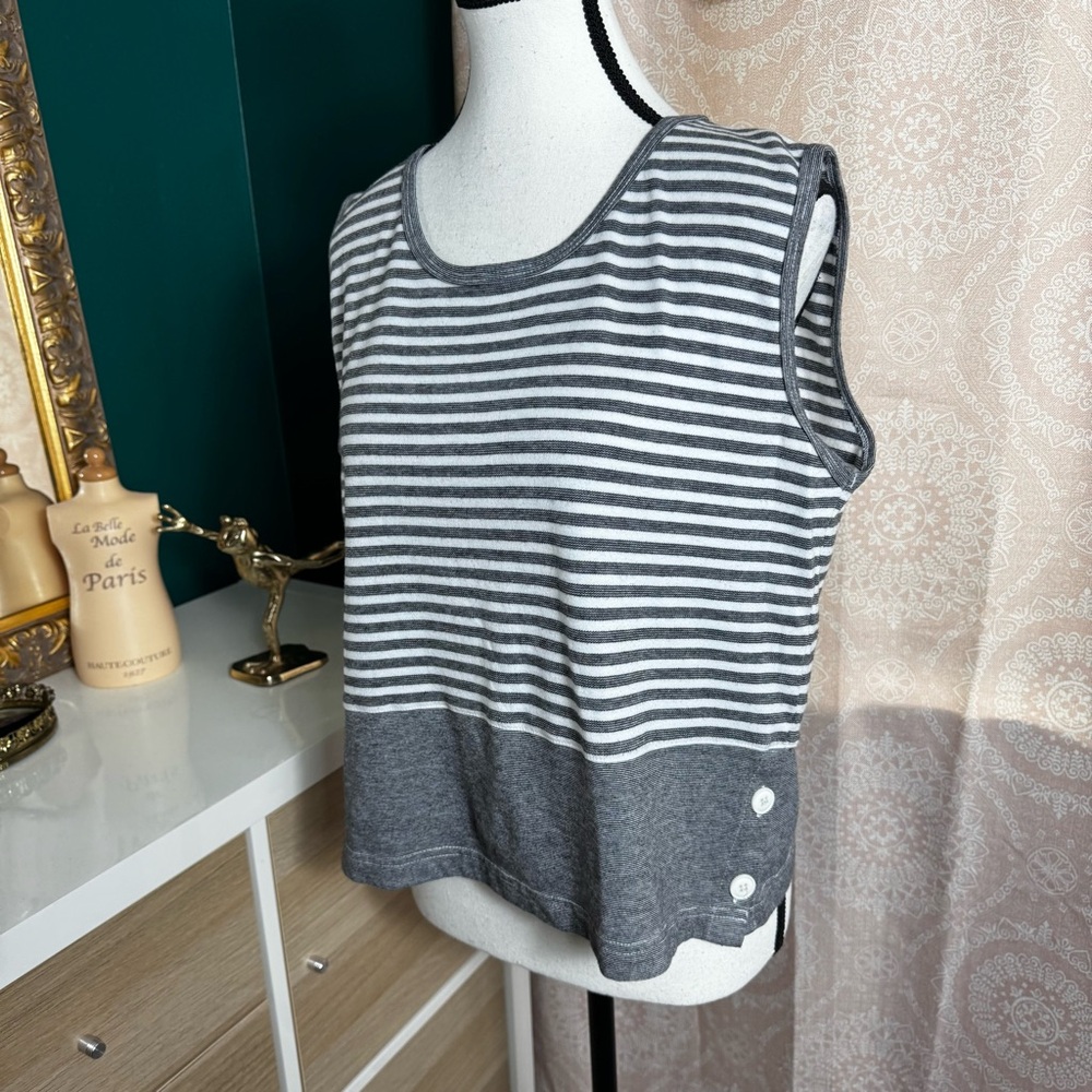 Vintage Dress Barn Gray White Striped Tank Button Accents Contemporary Fisherman